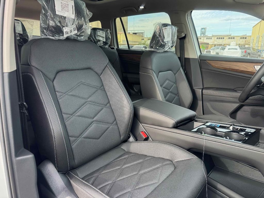 New 2026 Volkswagen Atlas SE image 27