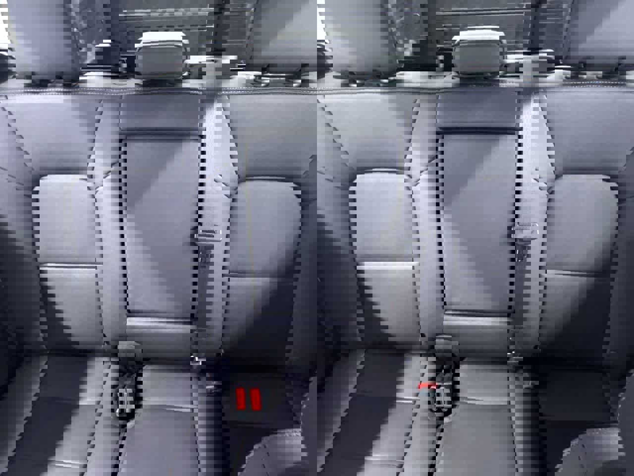 Used 2024 Chevrolet Colorado LT w/ LT Convenience Package III image 35