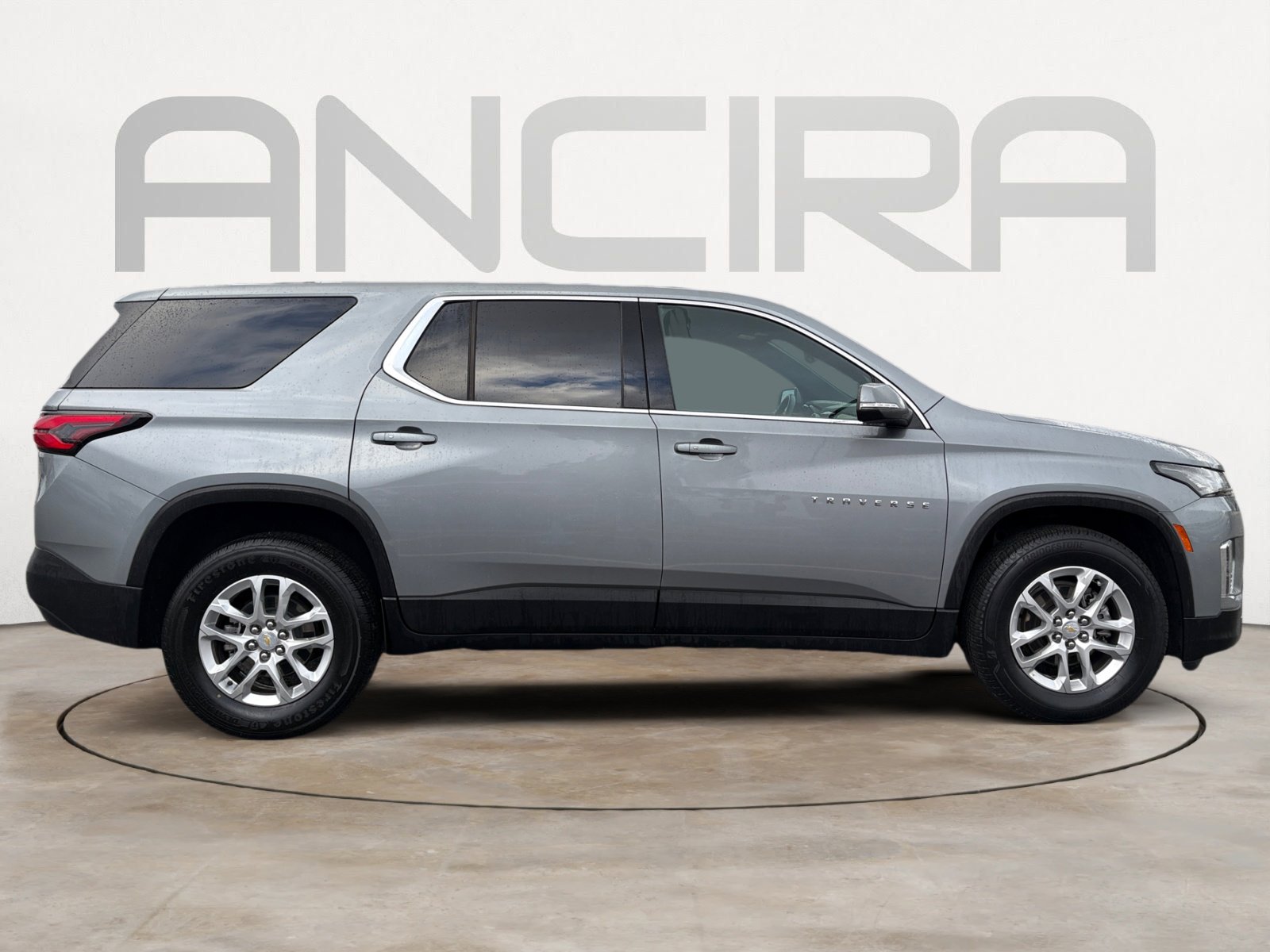 Used 2023 Chevrolet Traverse LS w/ Safety Package image 11