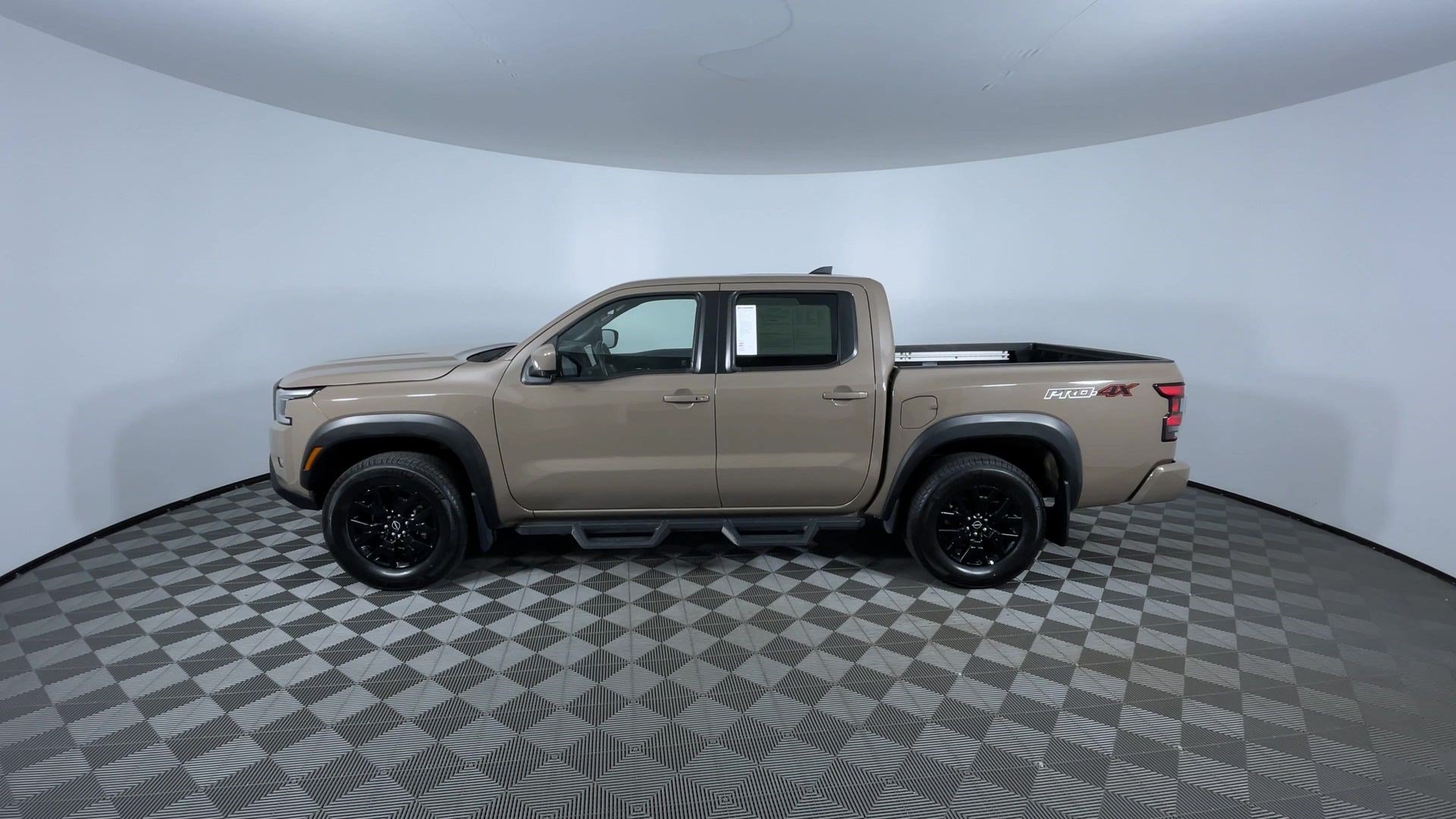 Certified 2023 Nissan Frontier PRO-4X w/ Pro Convenience Package AWD/4WD image 5