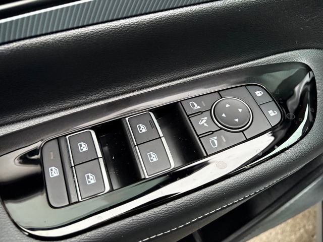 Certified 2025 Nissan Murano Platinum w/ Cargo Package image 13