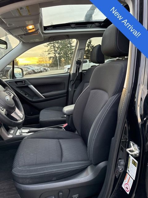 Used 2017 Subaru Forester 2.5i Premium w/ All-Weather Package image 10