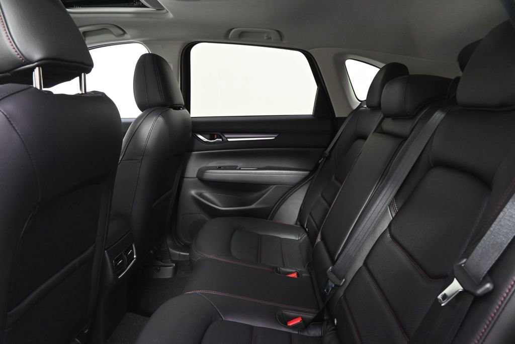 New 2025 MAZDA CX-5 Carbon Edition image 21