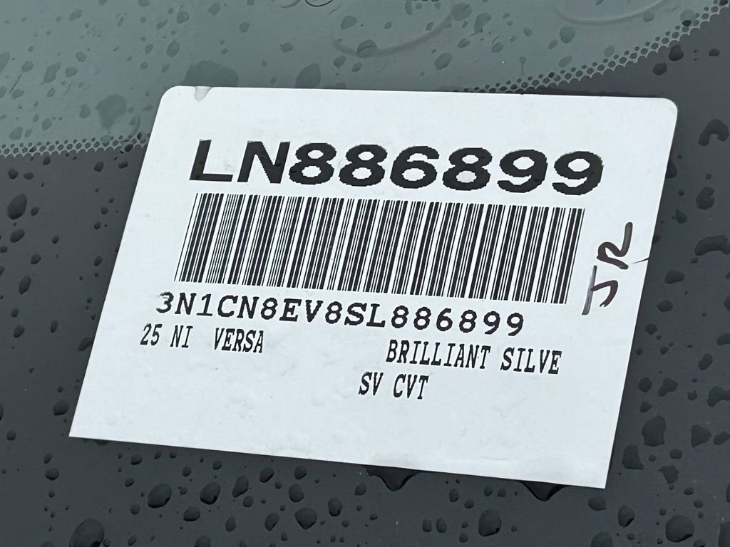 Used 2025 Nissan Versa SV w/ Trunk Package image 30