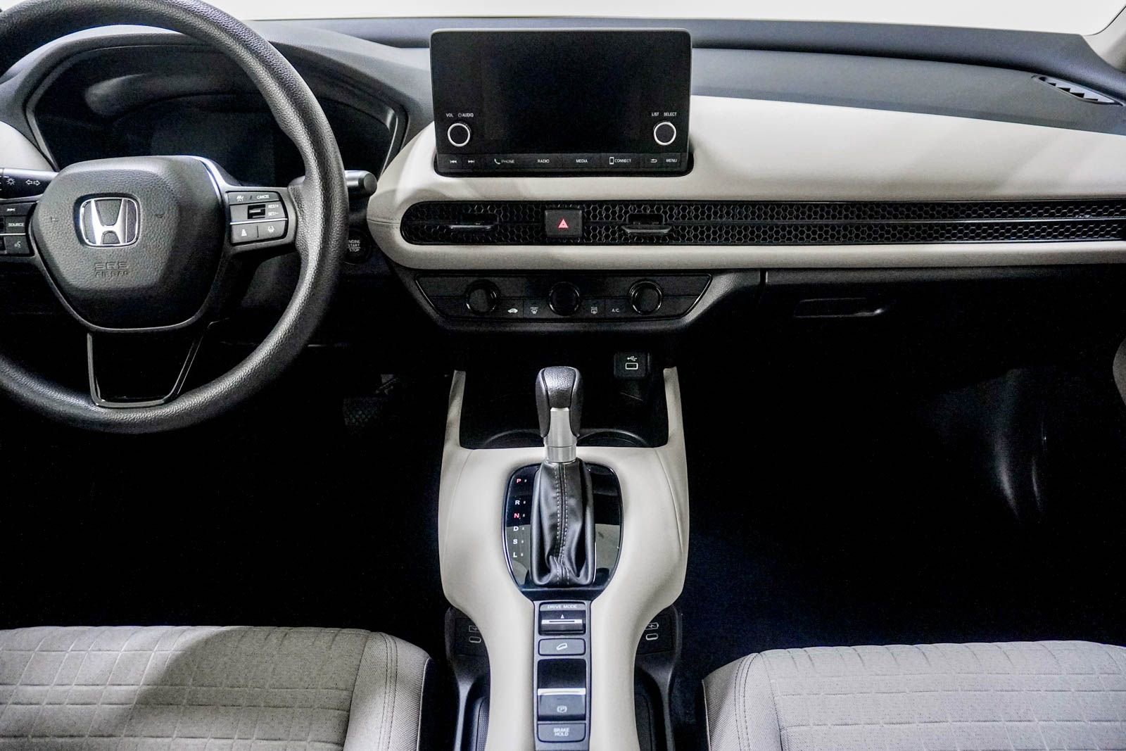 Certified 2024 Honda HR-V LX image 25