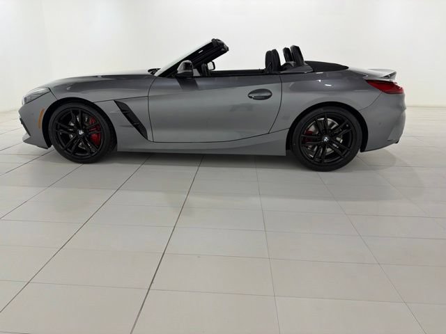 Used 2026 BMW Z4 M40i w/ Premium Package RWD image 4