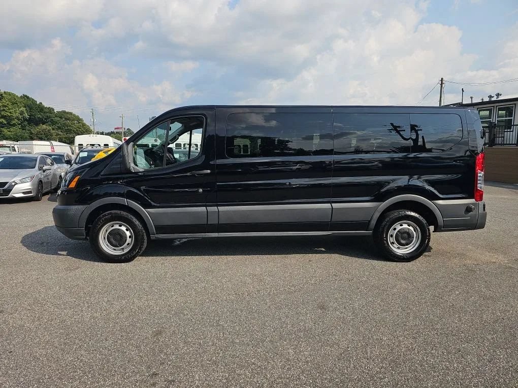 Used 2018 Ford Transit 350 XL RWD image 5