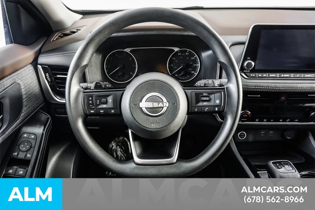 Used 2022 Nissan Rogue SV FWD image 25