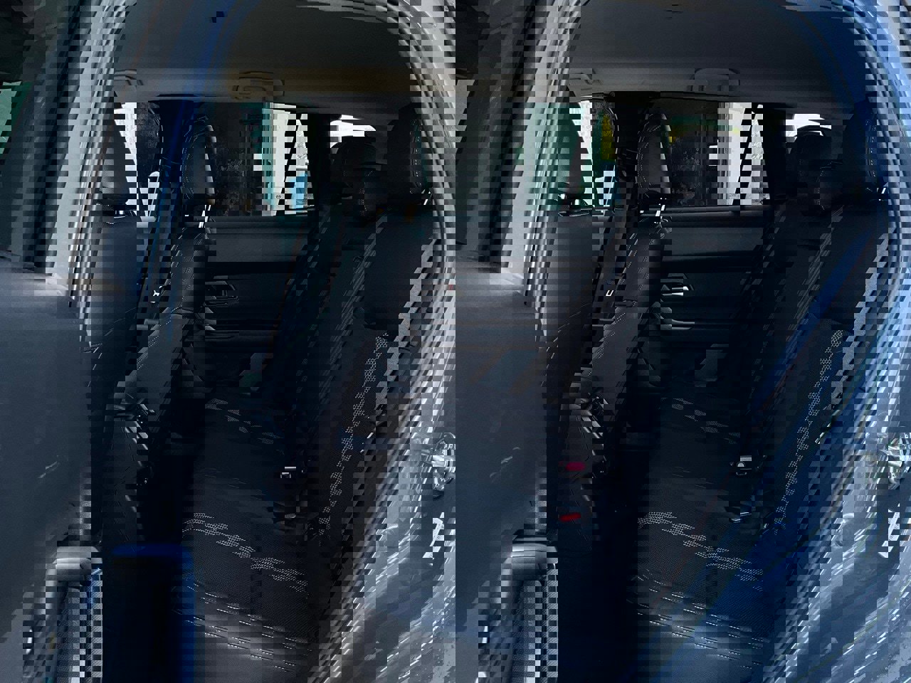 Used 2025 MAZDA CX-50 AWD 2.5 S w/ Select Package image 11