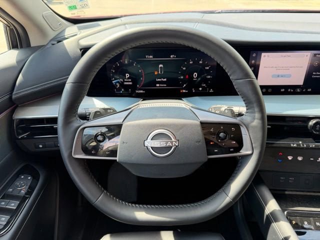 Used 2025 Nissan Murano SL image 17