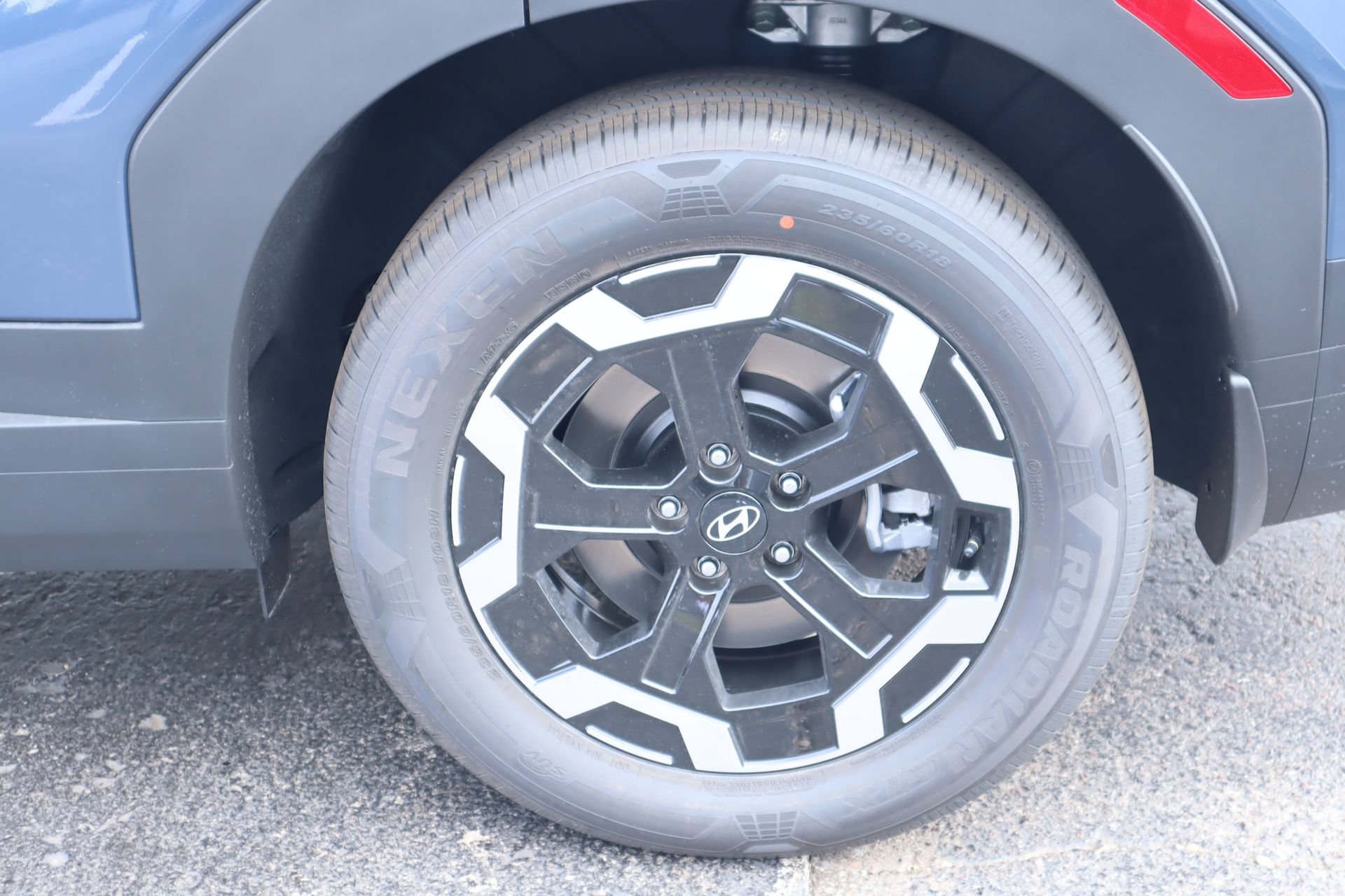 New 2026 Hyundai Santa Fe SEL FWD image 18
