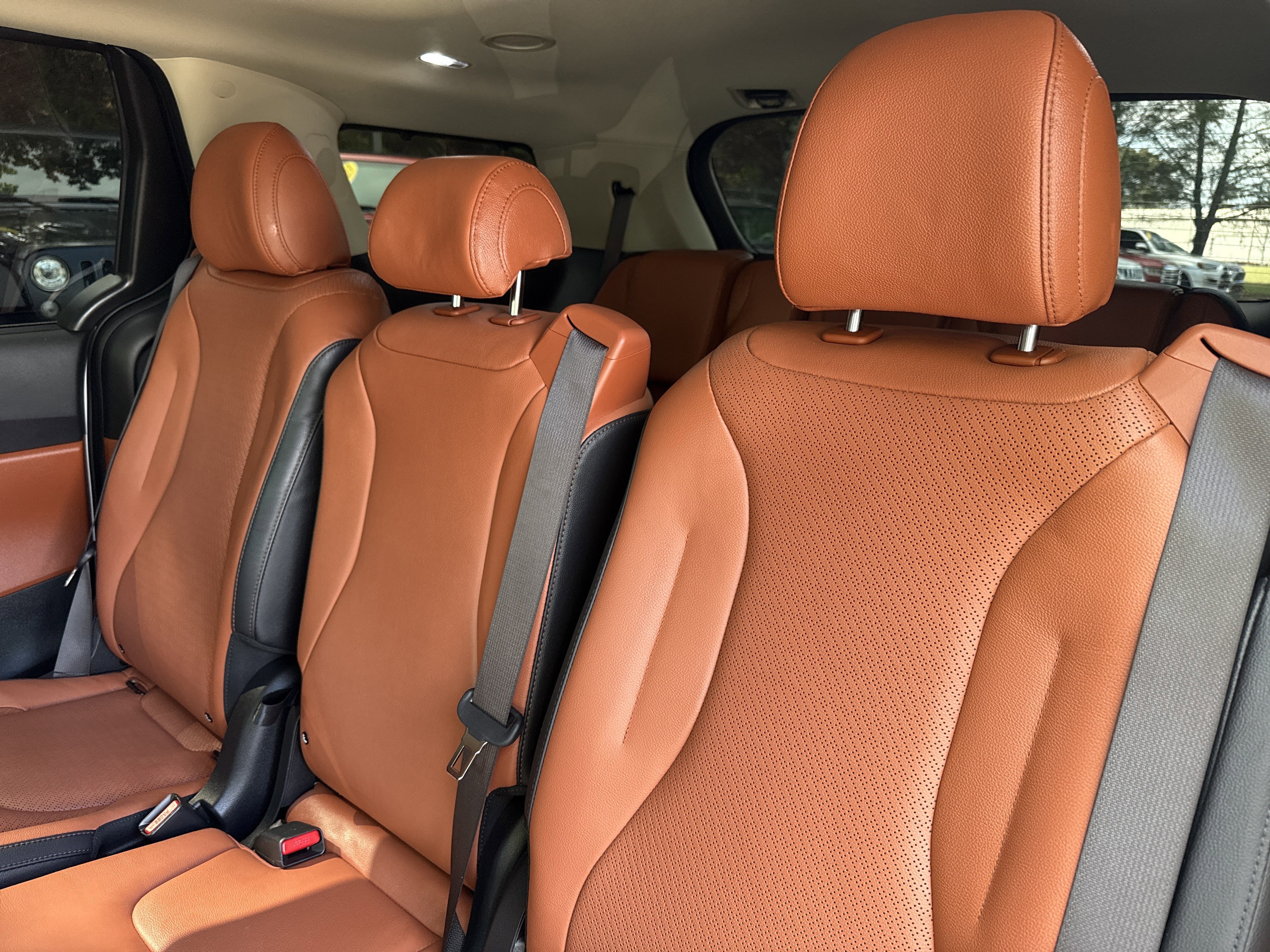 Used 2024 Kia Carnival SX Prestige image 20