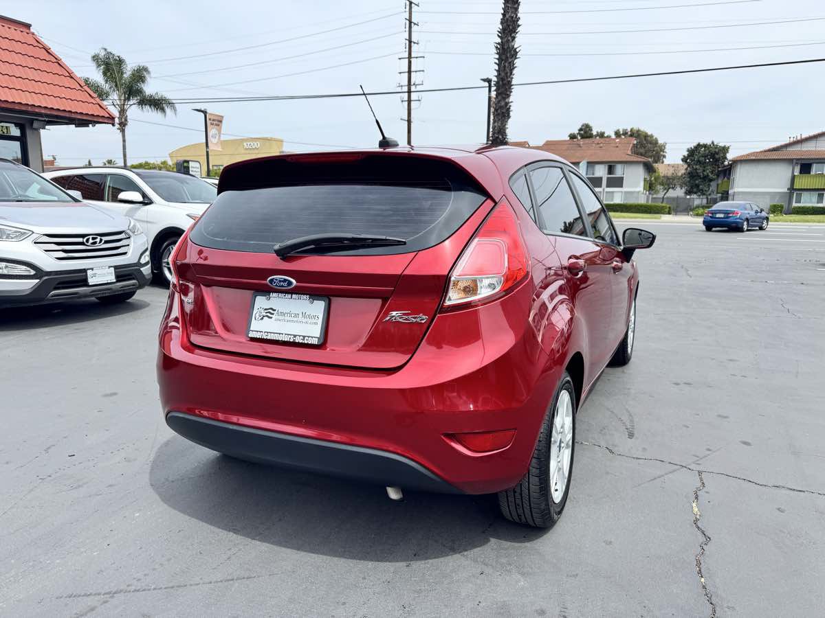 Used 2016 Ford Fiesta SE FWD image 5