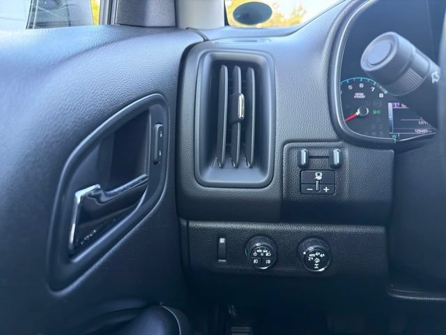 Used 2018 Chevrolet Colorado ZR2 AWD/4WD image 12