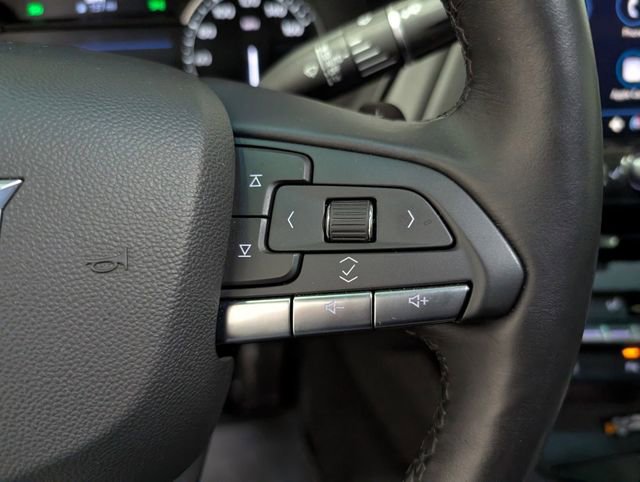 Used 2025 Cadillac CT4 Premium Luxury RWD image 16
