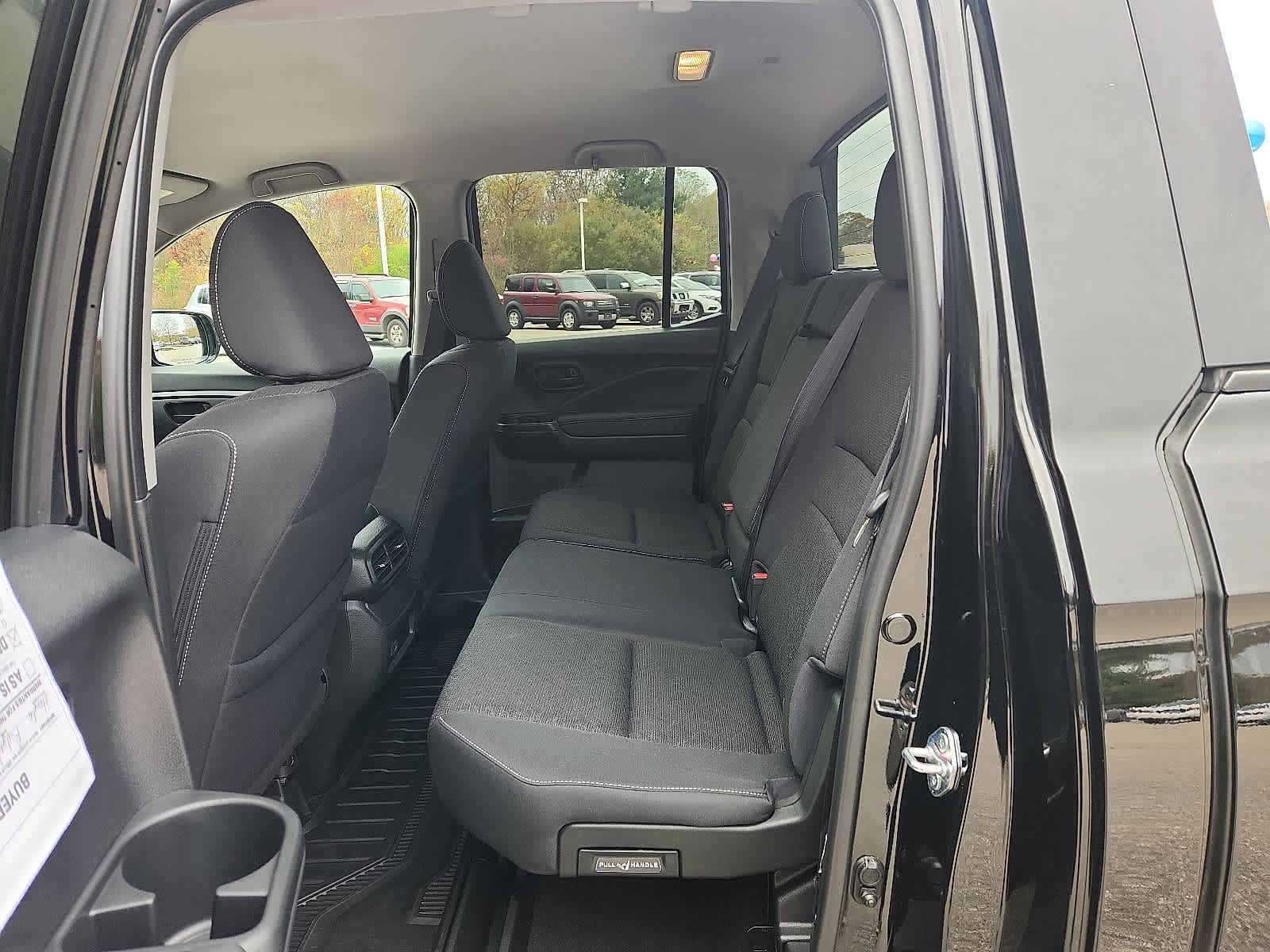 Used 2025 Honda Ridgeline Sport image 11