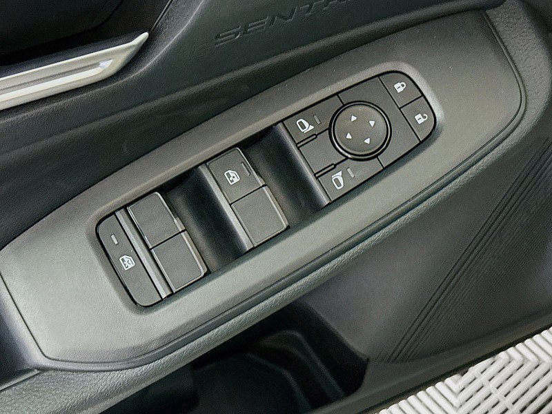 New 2026 Nissan Sentra SV w/ SV Convenience Package FWD image 18
