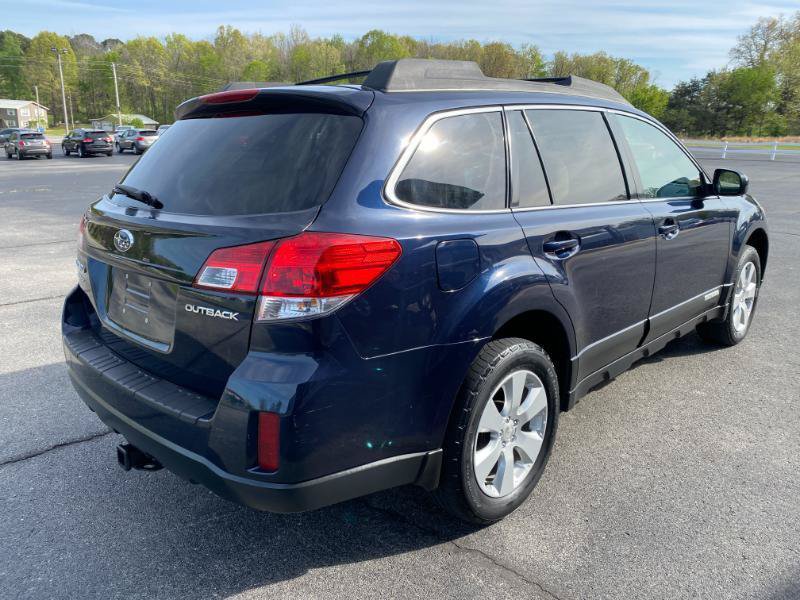 Used 2012 Subaru Outback 2.5i Premium AWD/4WD image 6