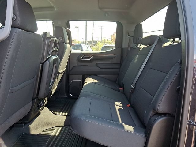 Certified 2023 Chevrolet Silverado 1500 LT AWD/4WD image 10