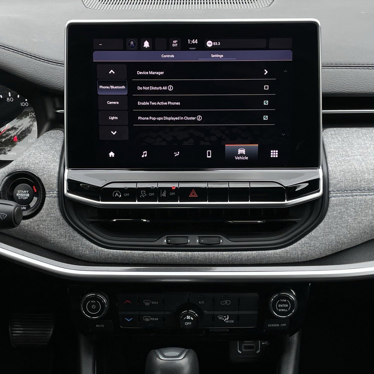 Used 2024 Jeep Compass Latitude w/ Altitude Special Edition image 17