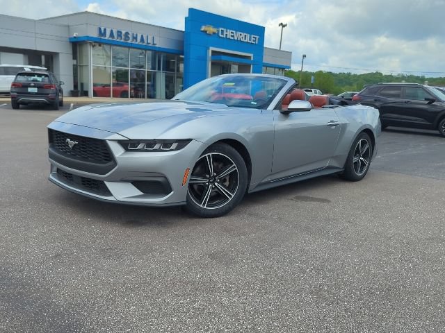 Used 2024 Ford Mustang Premium RWD image 5
