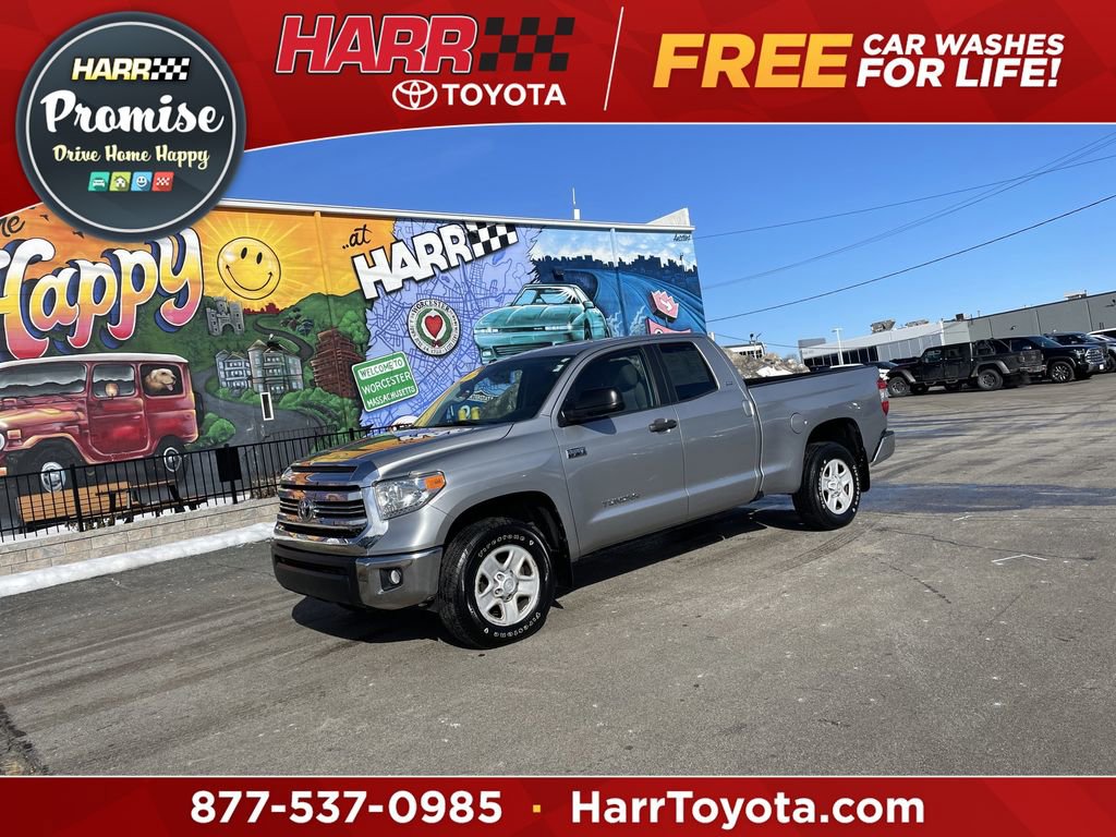 Used 2017 Toyota Tundra SR5 AWD/4WD image 1