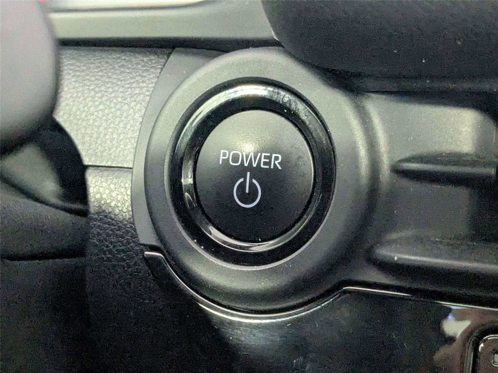 Certified 2025 Toyota Crown Signia w/ Advanced Technology Package AWD/4WD image 28