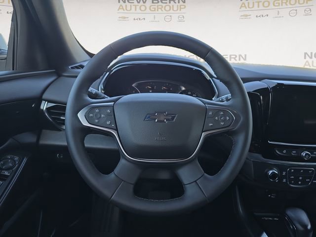 Used 2023 Chevrolet Traverse RS image 12