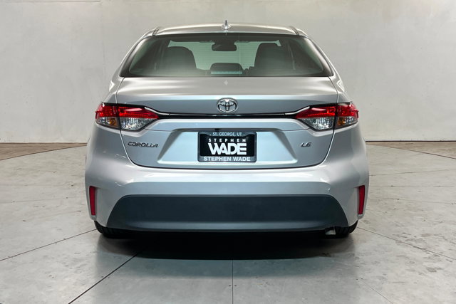 Used 2024 Toyota Corolla LE FWD image 4