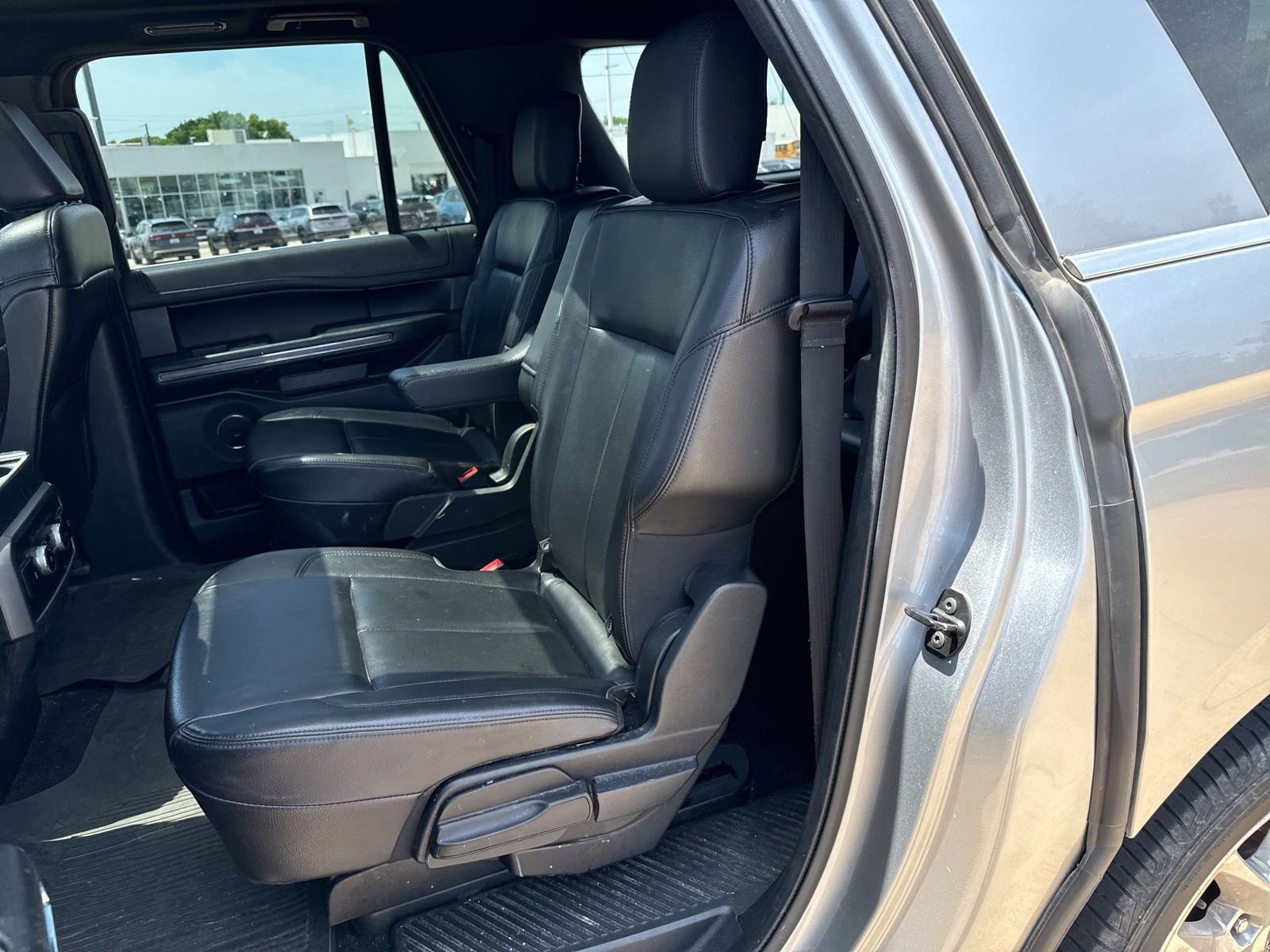 Used 2021 Ford Expedition Max XLT AWD/4WD image 13
