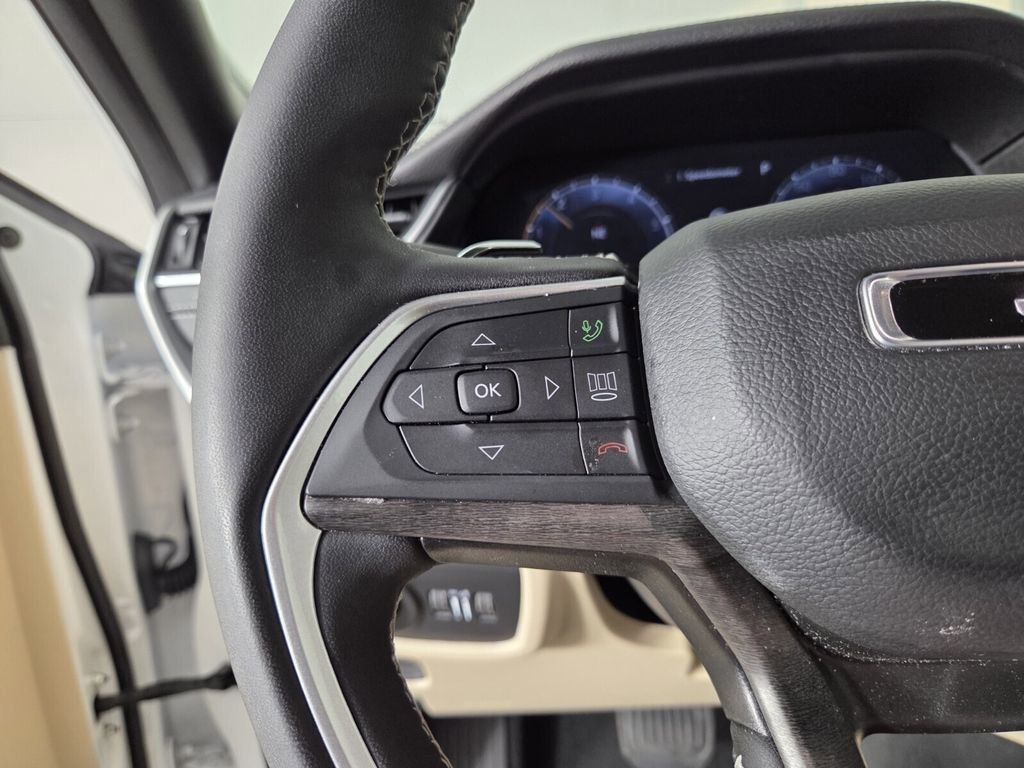 Certified 2025 Jeep Grand Cherokee Limited image 15