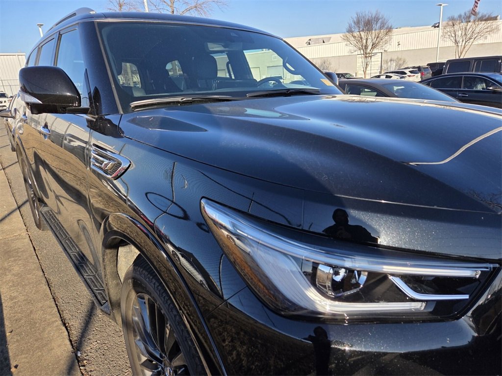 Used 2024 INFINITI QX80 Sensory image 9