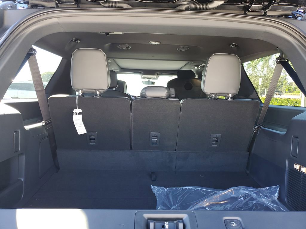 New 2025 Lincoln Navigator L Reserve w/ Jet Appearance Package image 5