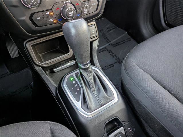 Used 2019 Jeep Renegade Altitude w/ Quick Order Package 2XM image 12