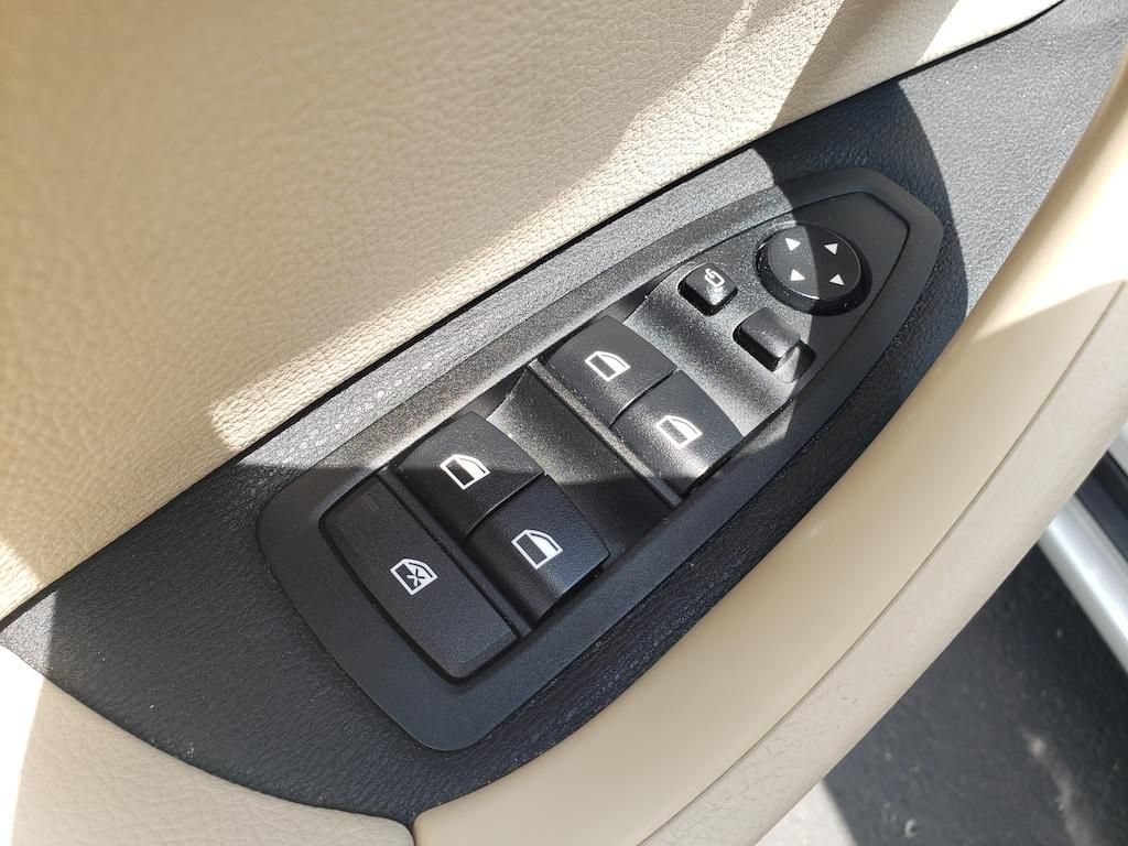 Used 2016 BMW X1 xDrive28i AWD/4WD image 20