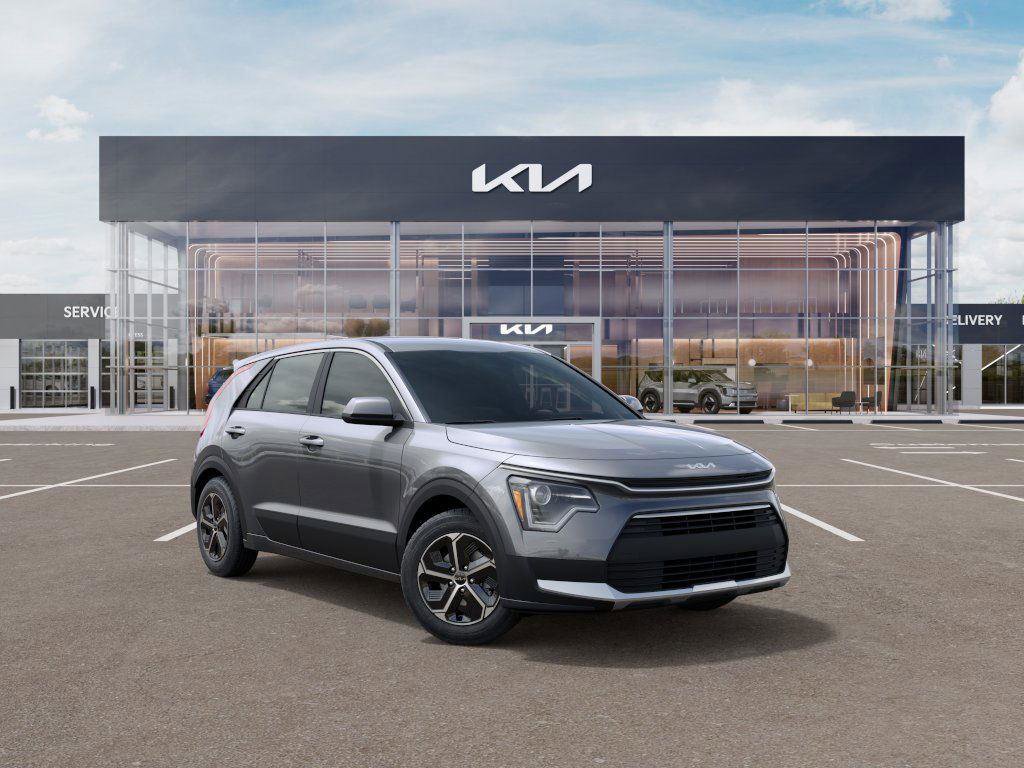 New 2025 Kia Niro LX image 8