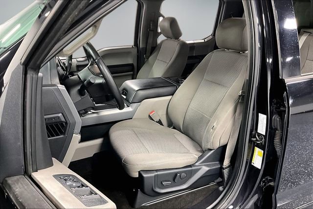 Used 2020 Ford F150 XLT w/ Equipment Group 302A Luxury AWD/4WD image 20