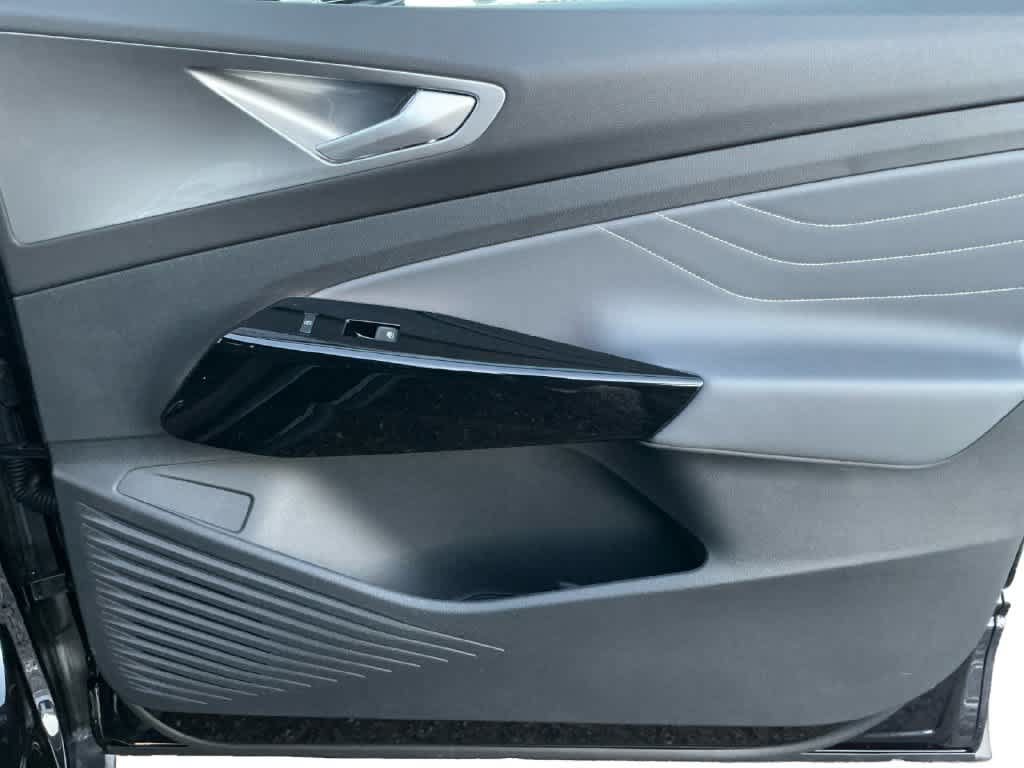 New 2026 Volkswagen ID.4 Pro S AWD/4WD image 16