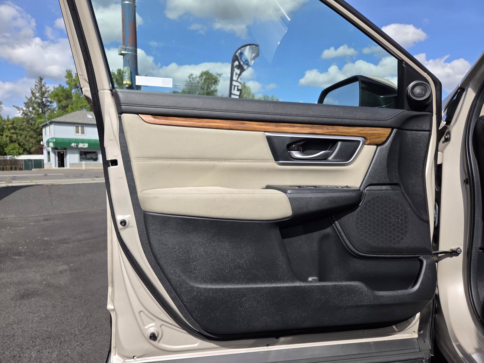Used 2019 Honda CR-V EX image 12