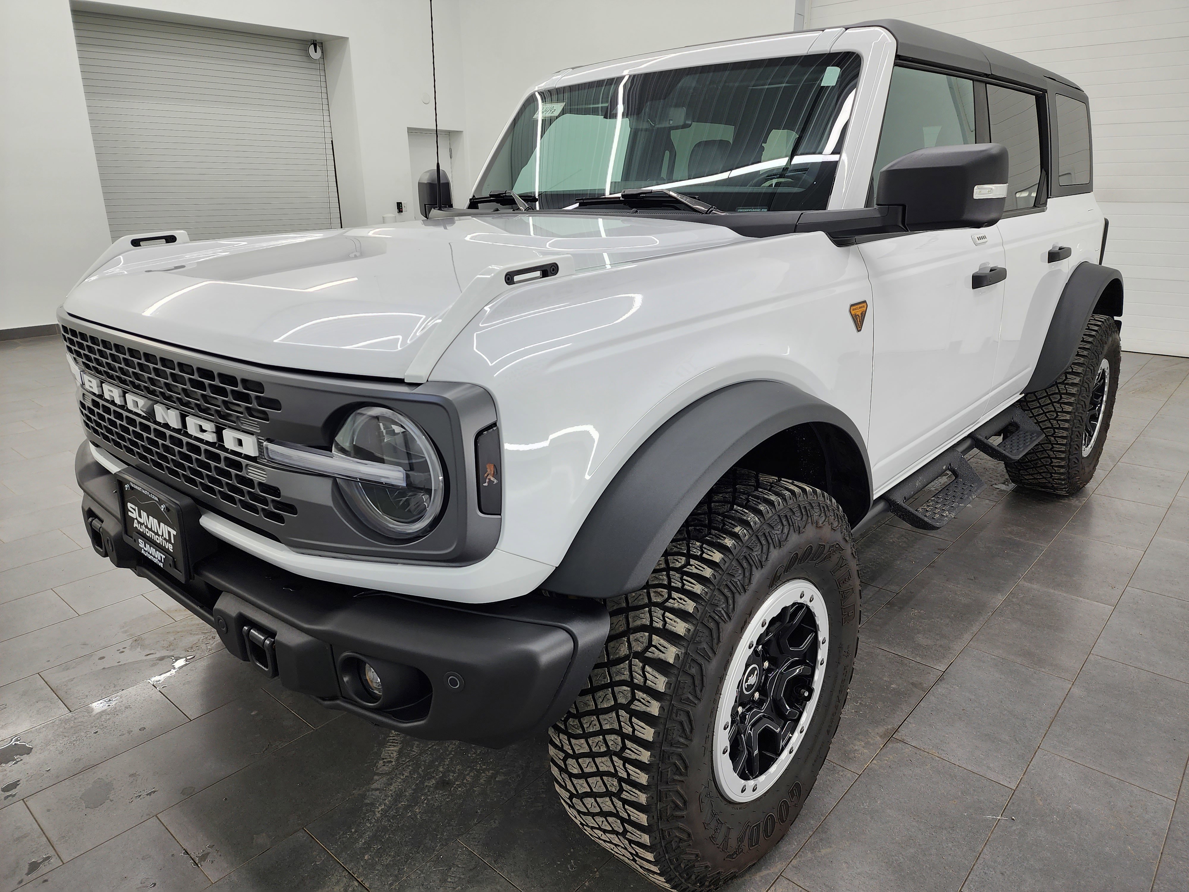 Used 2023 Ford Bronco Badlands w/ Sasquatch Package image 6