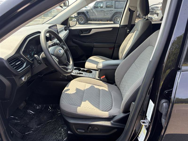 Used 2022 Ford Escape SE AWD/4WD image 16