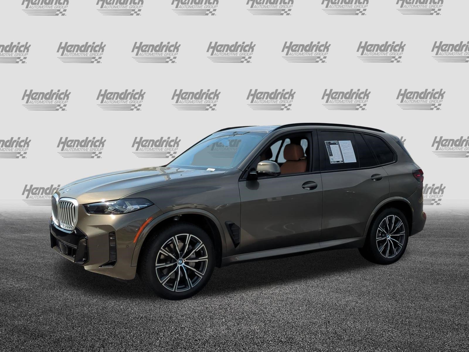 Certified 2024 BMW X5 xDrive40i w/ M Sport Package image 5