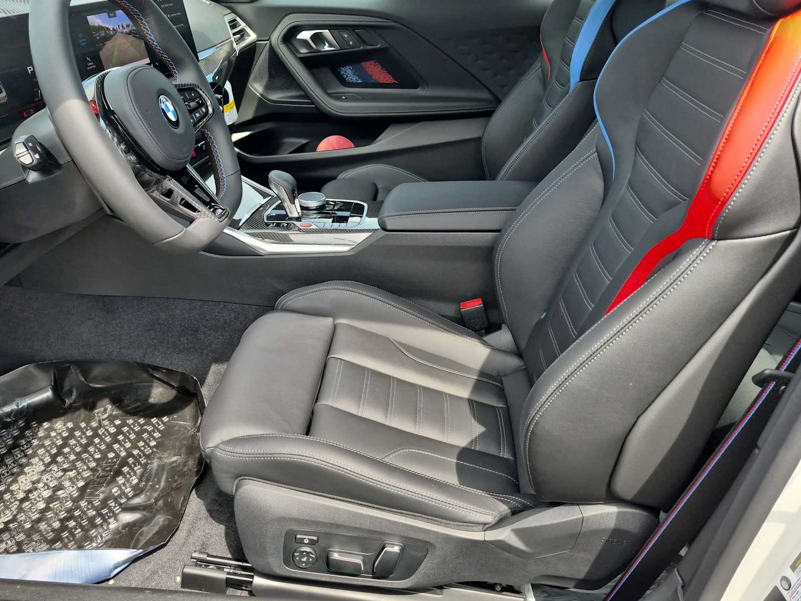 New 2026 BMW M2 w/ Lighting Package RWD image 16