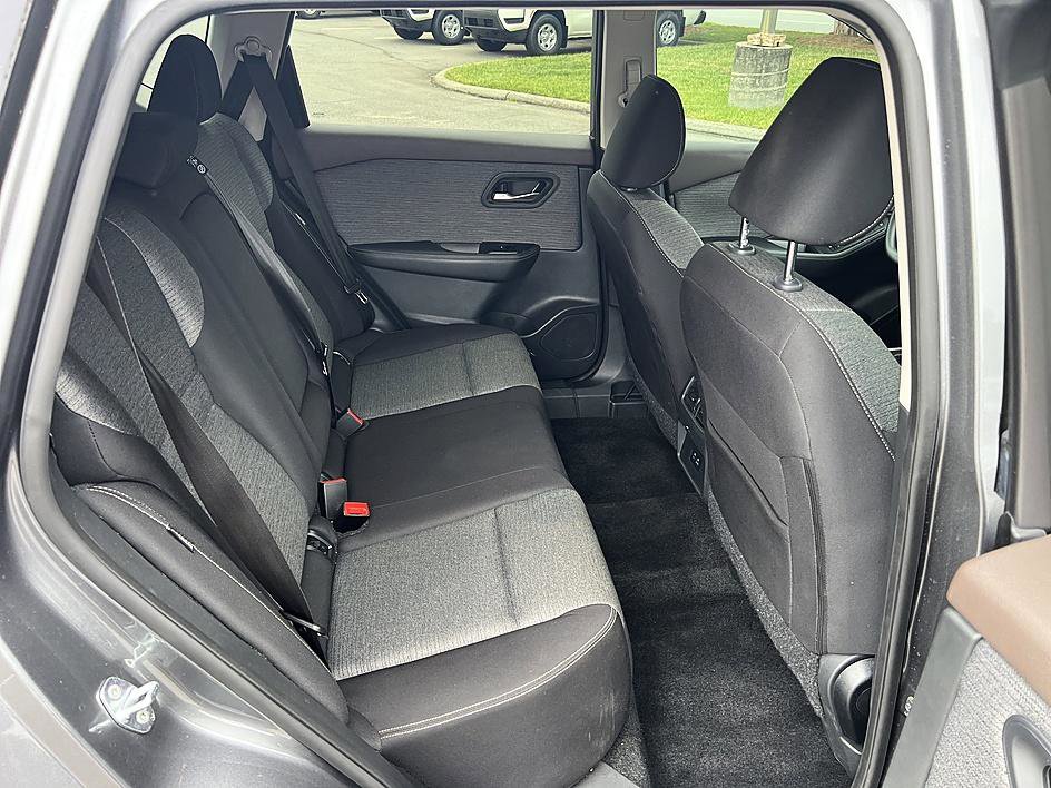 Certified 2023 Nissan Rogue SV FWD image 16