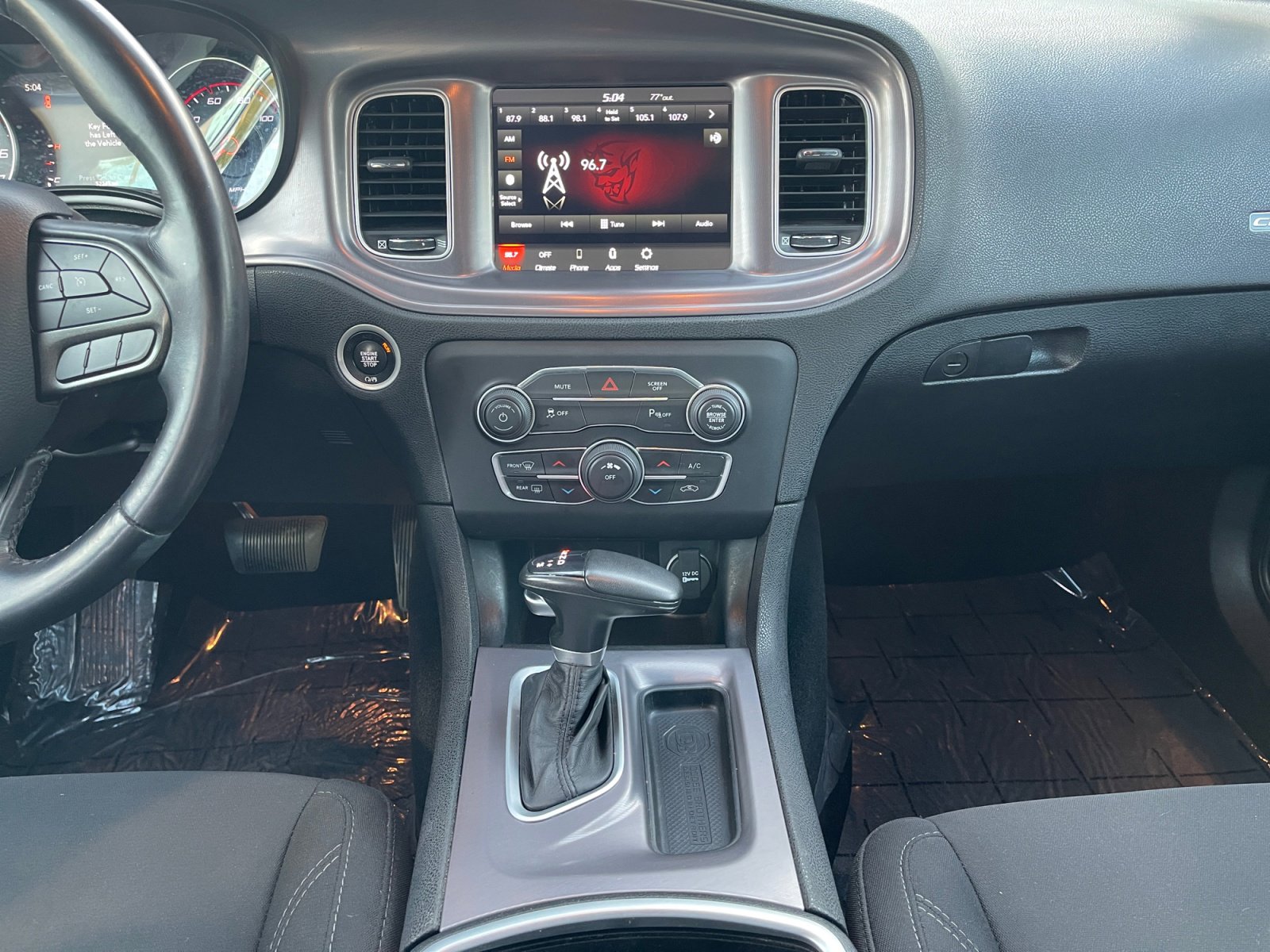 Used 2023 Dodge Charger SXT image 11