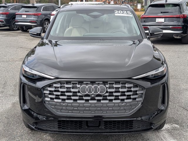 Certified 2025 Audi Q5 Premium w/ Convenience Package video 2