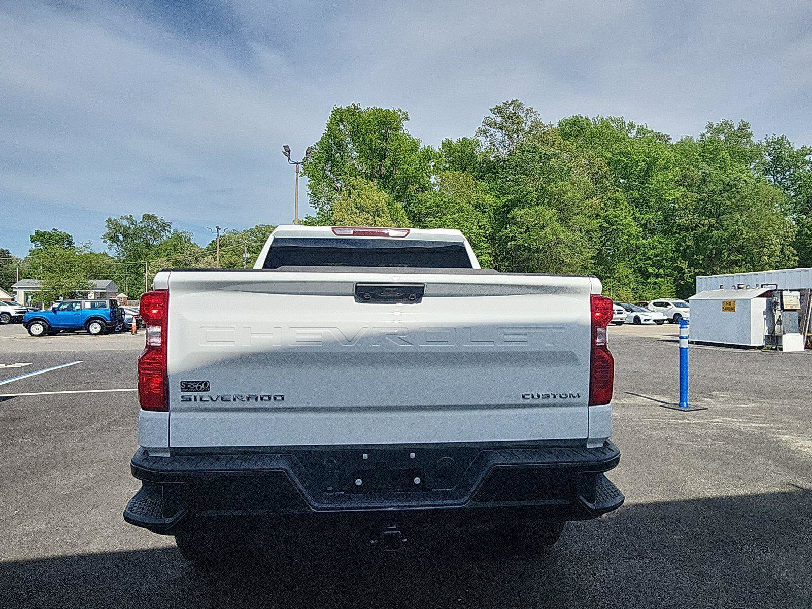 New 2026 Chevrolet Silverado 1500 Custom Trail Boss AWD/4WD image 4