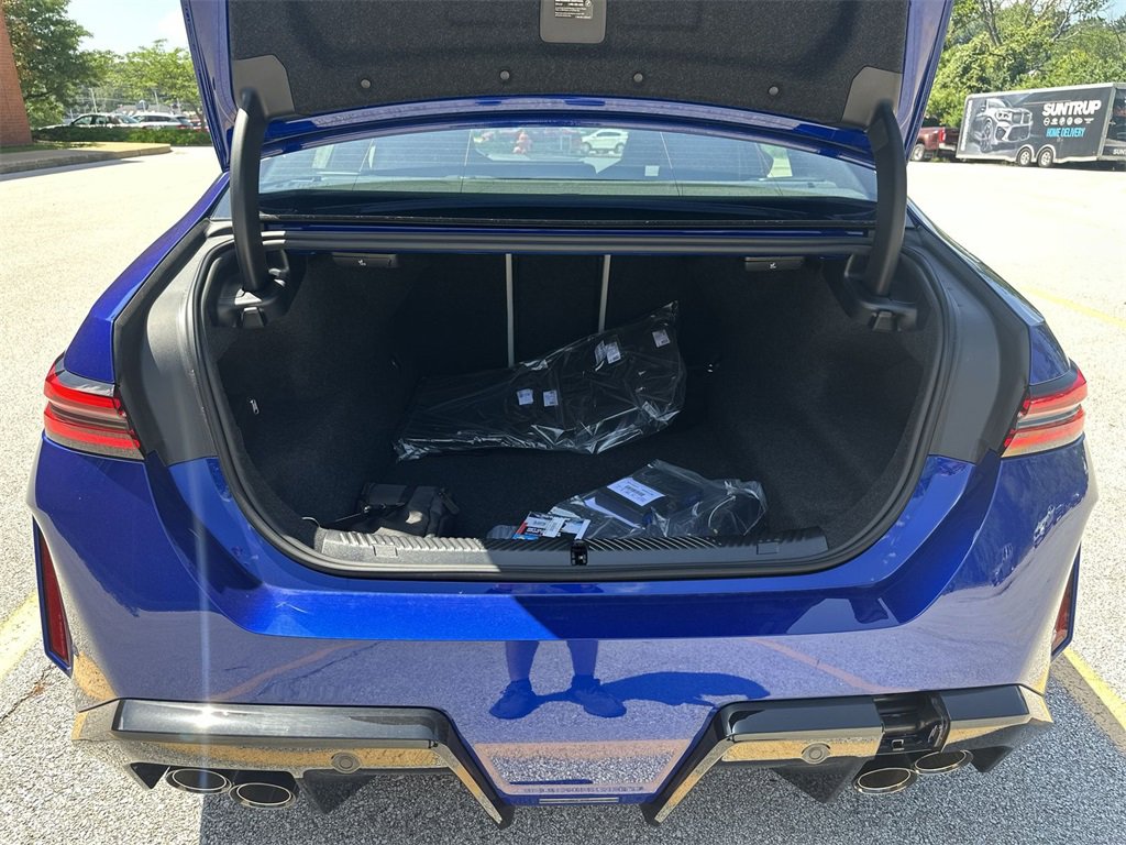 New 2026 BMW M5 w/ Carbon Package image 21