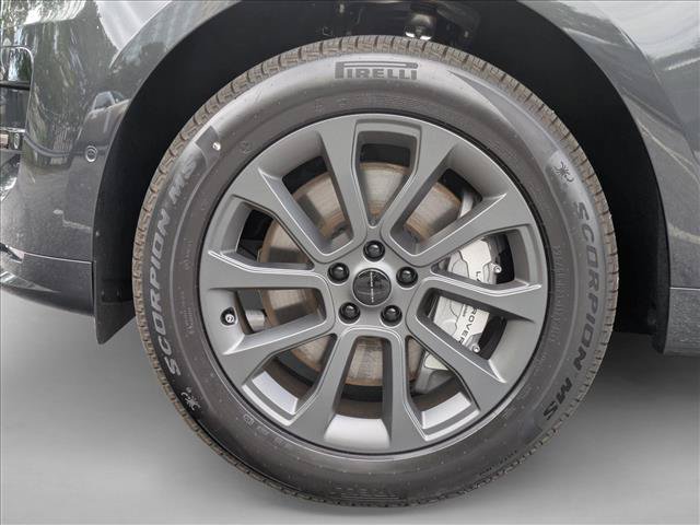 New 2026 Land Rover Range Rover Sport Dynamic SE AWD/4WD image 10