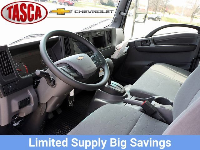 New 2025 Chevrolet Low Cab Forward 4500 XD RWD image 16